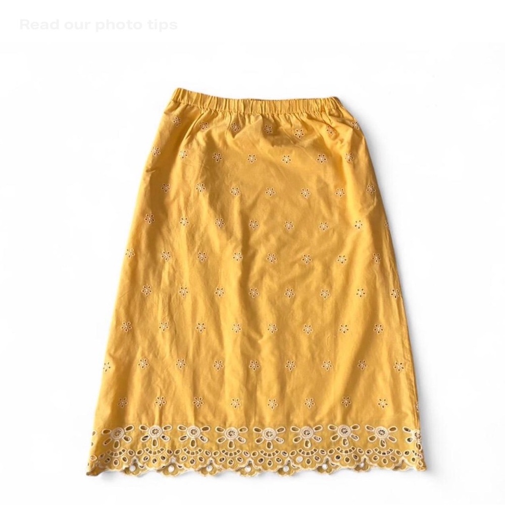 OLD NAVY- Women’s yellow floral skirt- Size: M